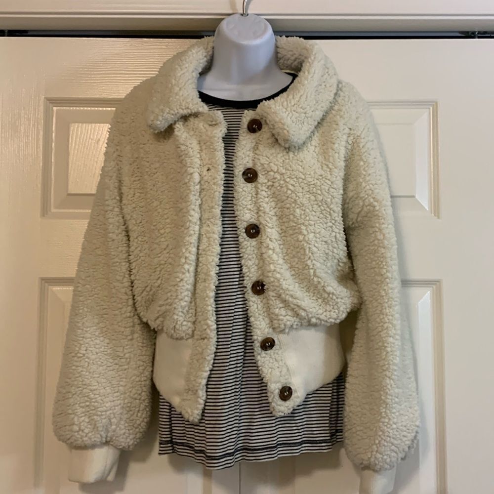 HYFVE, jacket, cropped, large, lined. Great condition, button down